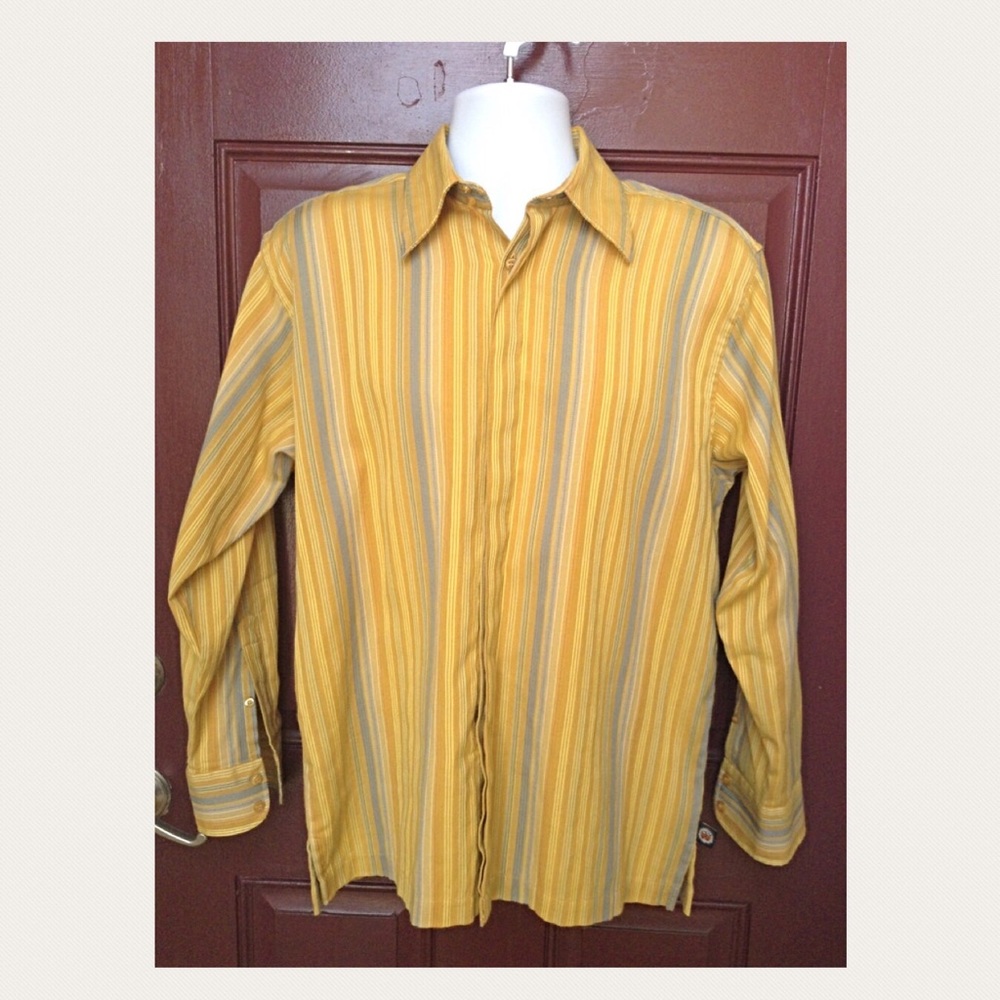 Clave Long Sleeve Button Down Shirt Size M